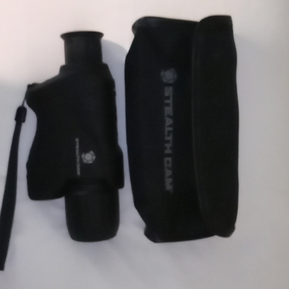 - very nice night vision Stealth cam new without box